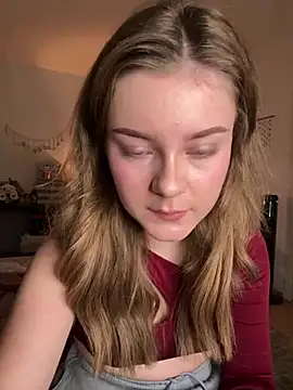 Snapshot of MaribelRiver chatting on December 2024 11:40:01 AM MaribelRiver online show from December 2024 11:40:01 AM
