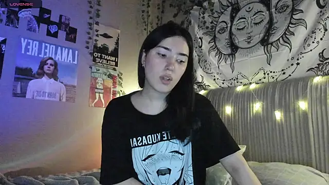 Snapshot of Anisawithlove chatting on February 2025 05:15:02 AM Anisawithlove online show from February 2025 05:15:02 AM