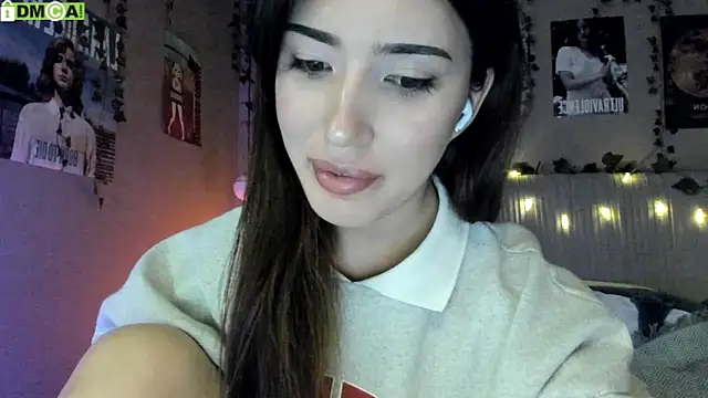 Snapshot of Anisawithlove chatting on October 2025 06:01:01 AM Anisawithlove online show from October 2025 06:01:01 AM