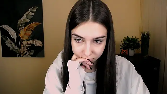 Lili magic online show from October 2025 09:04:01 AM