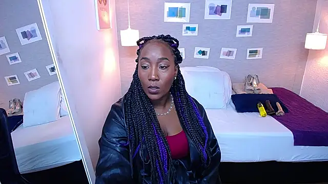 Snapshot of kiara_evanss chatting on March 2025 08:37:02 PM kiara evanss online show from March 2025 08:37:02 PM