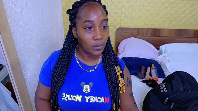 kiara evanss online show from October 2025 11:46:01 PM