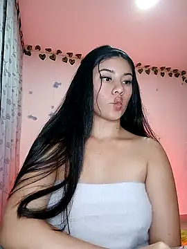 Snapshot of tara20_ chatting on January 2025 05:35:01 AM tara20 online show from January 2025 05:35:01 AM