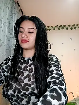 Snapshot of tara20_ chatting on February 2025 02:35:02 AM tara20 online show from February 2025 02:35:02 AM