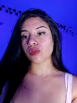 Snapshot of tara20_ chatting on March 2025 04:49:02 AM tara20 online show from March 2025 04:49:02 AM