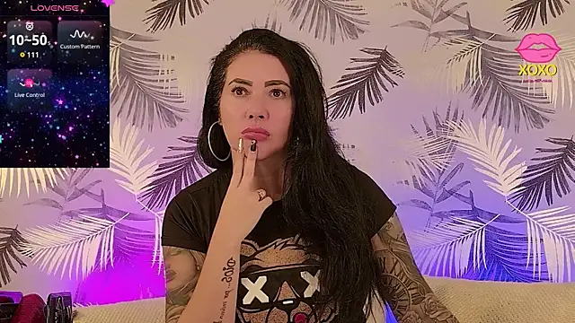 Snapshot of katypink_12 chatting on May 2026 10:49:02 PM katypink 12 online show from May 2026 10:49:02 PM