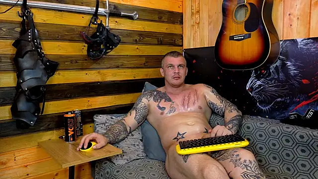 MrrKray online show from April 2026 04:01:01 PM