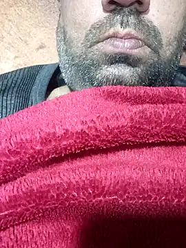 Snapshot of lund_lol chatting on January 2025 06:38:01 AM lund lol online show from January 2025 06:38:01 AM