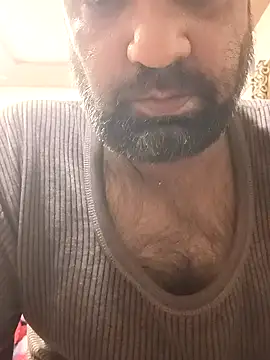 Snapshot of lund_lol chatting on February 2025 05:30:02 PM lund lol online show from February 2025 05:30:02 PM