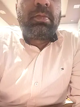 Snapshot of lund_lol chatting on February 2025 10:26:01 AM lund lol online show from February 2025 10:26:01 AM