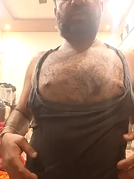 Snapshot of lund_lol chatting on March 2025 05:35:02 PM lund lol online show from March 2025 05:35:02 PM