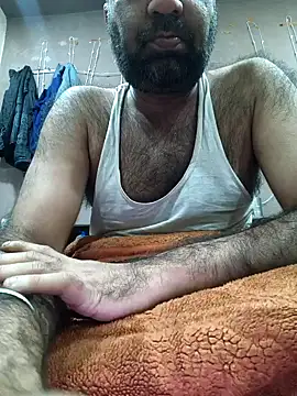 Snapshot of lund_lol chatting on December 2025 06:18:01 AM lund lol online show from December 2025 06:18:01 AM