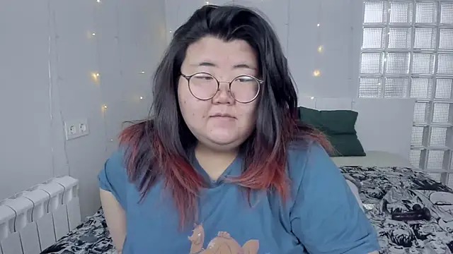 Snapshot of Nadine_asian chatting on December 2024 08:41:01 AM Nadine asian online show from December 2024 08:41:01 AM