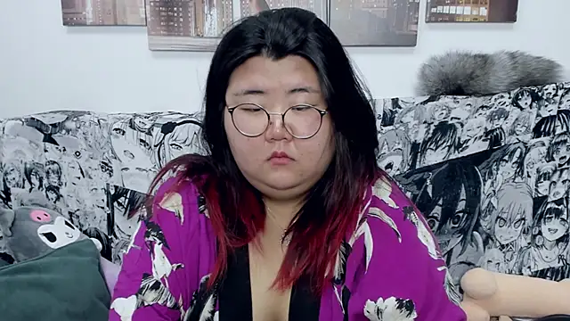 Snapshot of Nadine_asian chatting on December 2024 11:43:02 AM Nadine asian online show from December 2024 11:43:02 AM