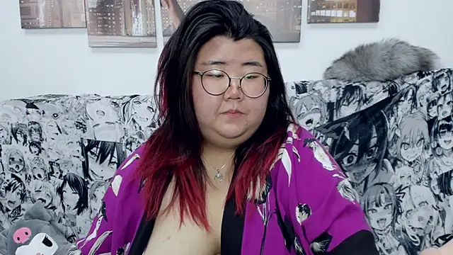 Snapshot of Nadine_asian chatting on December 2024 02:26:02 PM Nadine asian online show from December 2024 02:26:02 PM