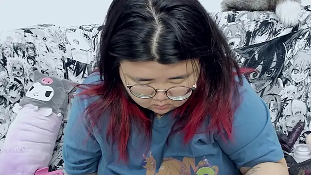 Snapshot of Nadine_asian chatting on December 2024 08:27:02 AM Nadine asian online show from December 2024 08:27:02 AM