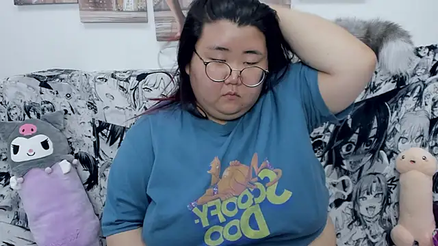 Snapshot of Nadine_asian chatting on December 2024 02:38:02 PM Nadine asian online show from December 2024 02:38:02 PM