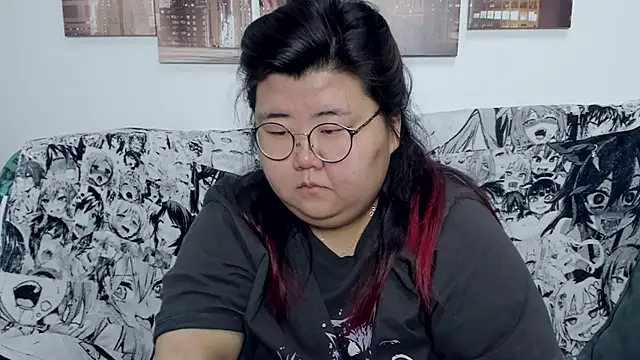 Snapshot of Nadine_asian chatting on December 2024 02:01:02 AM Nadine asian online show from December 2024 02:01:02 AM