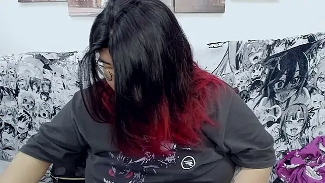 Snapshot of Nadine_asian chatting on December 2024 09:17:02 AM Nadine asian online show from December 2024 09:17:02 AM