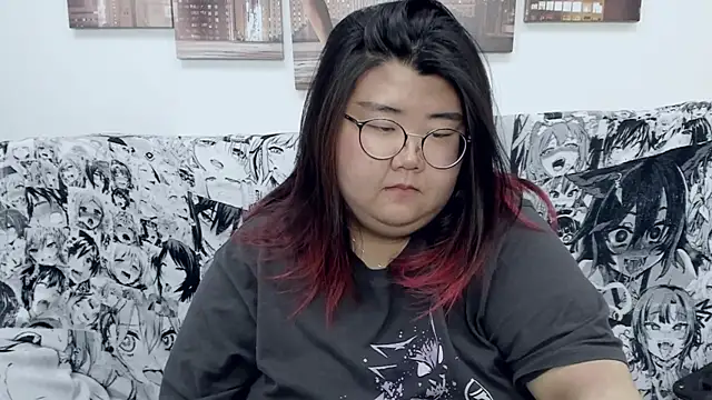 Snapshot of Nadine_asian chatting on December 2024 11:07:01 AM Nadine asian online show from December 2024 11:07:01 AM