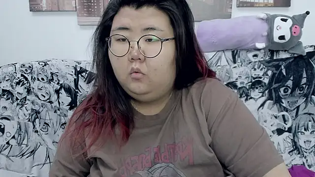 Snapshot of Nadine_asian chatting on December 2024 03:23:02 AM Nadine asian online show from December 2024 03:23:02 AM