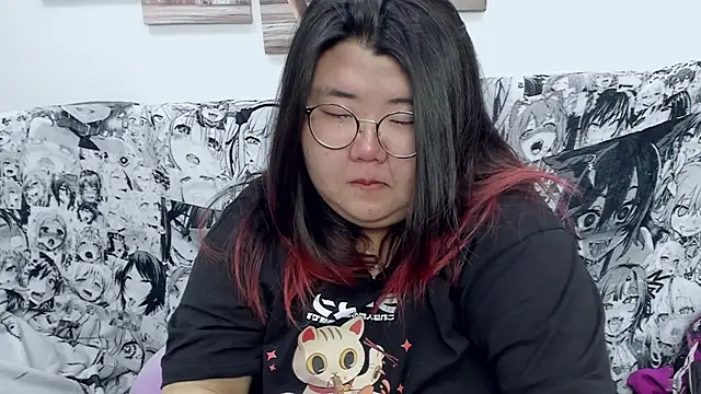 Snapshot of Nadine_asian chatting on January 2025 11:22:01 AM Nadine asian online show from January 2025 11:22:01 AM