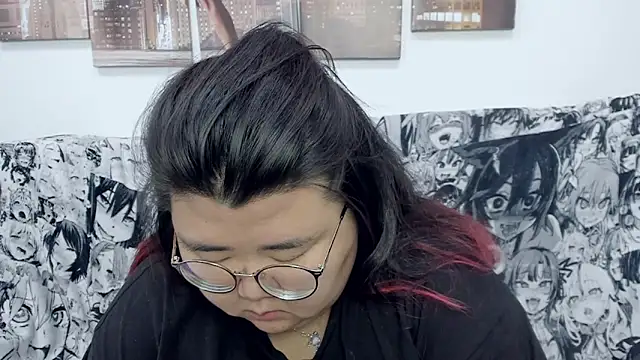 Snapshot of Nadine_asian chatting on January 2025 06:13:02 AM Nadine asian online show from January 2025 06:13:02 AM