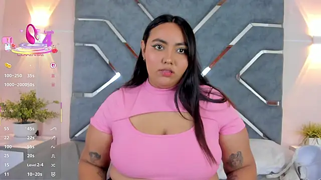 LucciaPorter online show from March 2026 01:52:01 PM