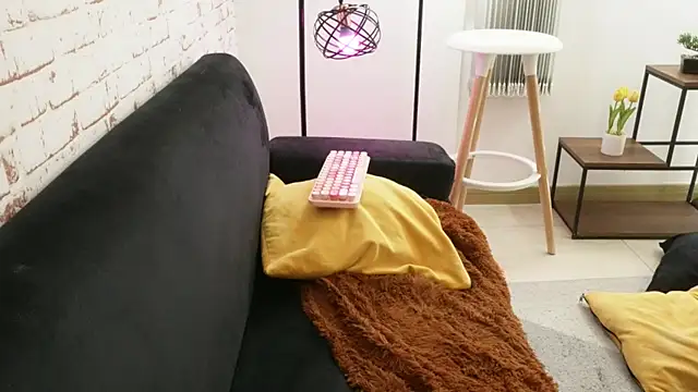 Sofhia cruz online show from December 2025 06:36:01 PM