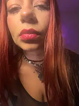 RavenM8 online show from October 2025 01:44:01 AM