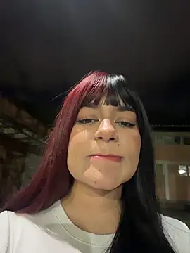 Snapshot of RavenM8 chatting on February 2026 12:50:02 AM RavenM8 online show from February 2026 12:50:02 AM