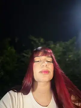 Snapshot of RavenM8 chatting on March 2026 01:33:02 AM RavenM8 online show from March 2026 01:33:02 AM