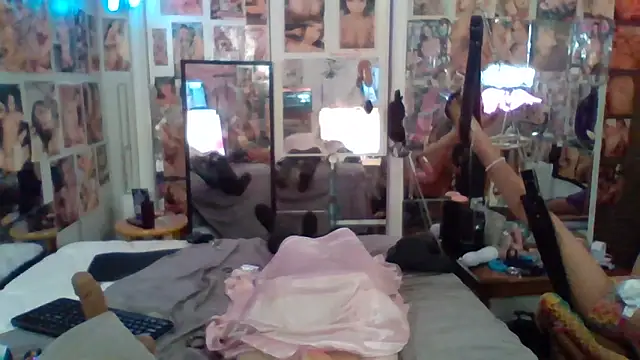 luvs2cumm69 online show from May 2026 02:06:02 AM
