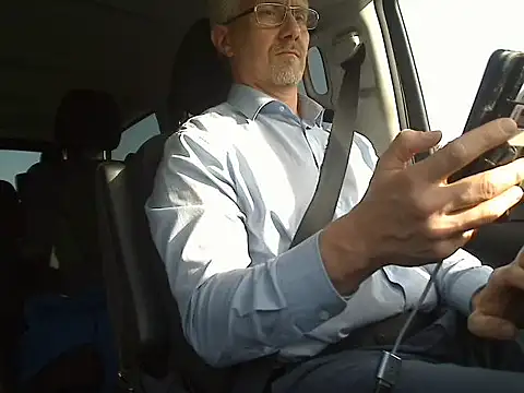 tom-swede online show from June 2026 04:07:01 PM