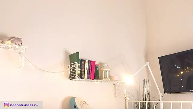 NeonShine online show from March 2026 04:49:02 AM