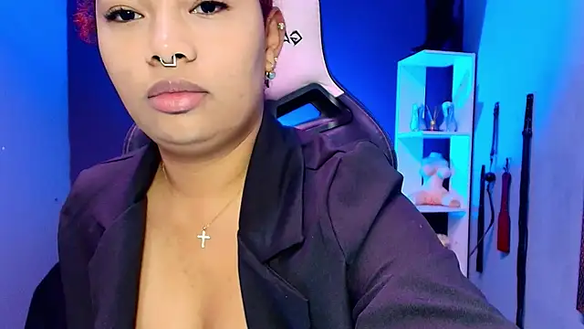 Snapshot of JadaRoberts chatting on October 2025 12:14:02 PM JadaRoberts online show from October 2025 12:14:02 PM