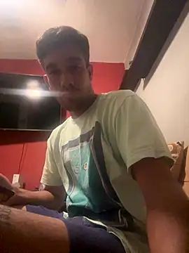 Magicerosxx69 online show from September 2025 07:41:01 AM