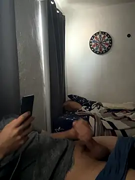 Snapshot of Magicerosxx69 chatting on November 2025 03:57:01 PM Magicerosxx69 online show from November 2025 03:57:01 PM