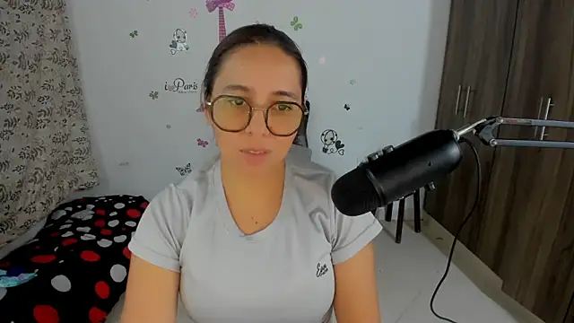 isa loves cum online show from April 2026 11:43:02 PM