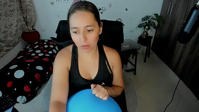 isa loves cum online show from May 2026 04:52:01 AM