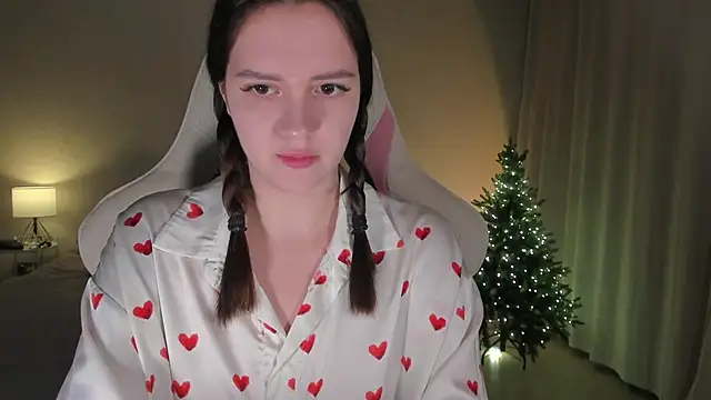 Snapshot of Sonia_moon_ chatting on January 2025 02:04:02 AM Sonia moon online show from January 2025 02:04:02 AM