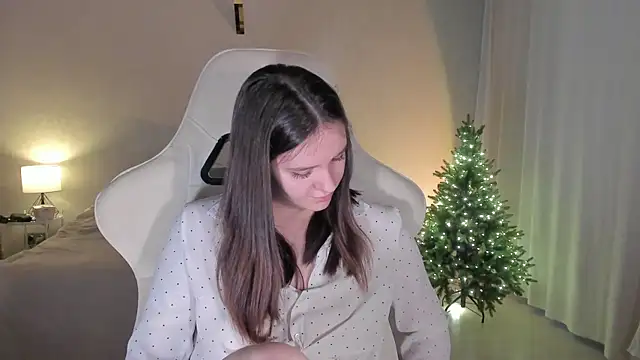 Snapshot of Sonia_moon_ chatting on January 2025 04:34:01 AM Sonia moon online show from January 2025 04:34:01 AM