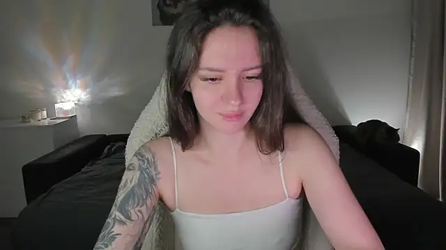 Snapshot of Sonia_moon_ chatting on September 2025 02:24:02 AM Sonia moon online show from September 2025 02:24:02 AM