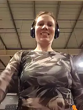 Exhibitionsplit online show from March 2025 10:22:02 PM