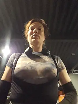 Exhibitionsplit online show from September 2025 09:38:01 PM