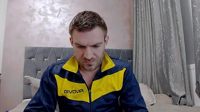 Snapshot of 10in_deluxe chatting on April 2026 09:29:01 AM 10in deluxe online show from April 2026 09:29:01 AM