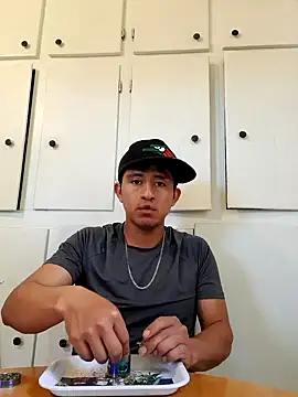 Jart1k1 online show from May 2026 07:43:01 PM