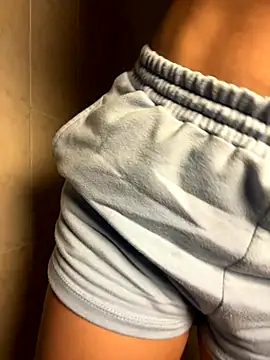 violet-333 online show from December 2025 05:52:02 PM