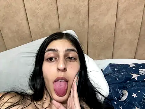 cristel 17 online show from September 2025 03:41:02 AM