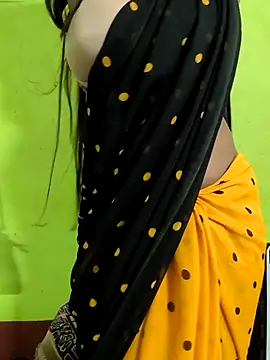 Shreya727 online show from March 2026 10:19:01 AM